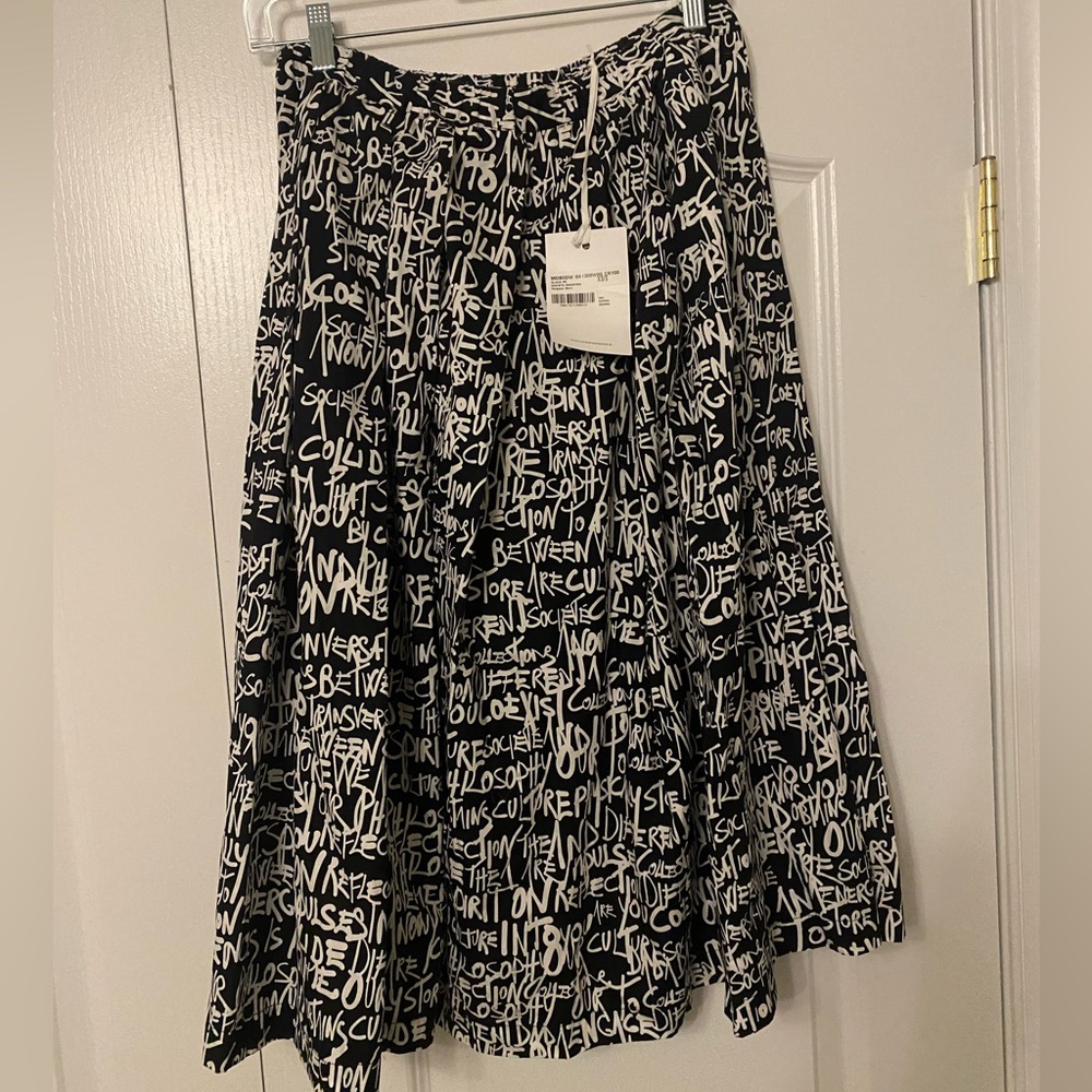 Societe Anonyme writing-print
Pleated Midi Skirt size xs/s